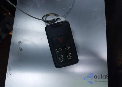 2017 Volvo Xc60 T6 Inscription from USA, damaged, VIN YV449MRUXH2017356